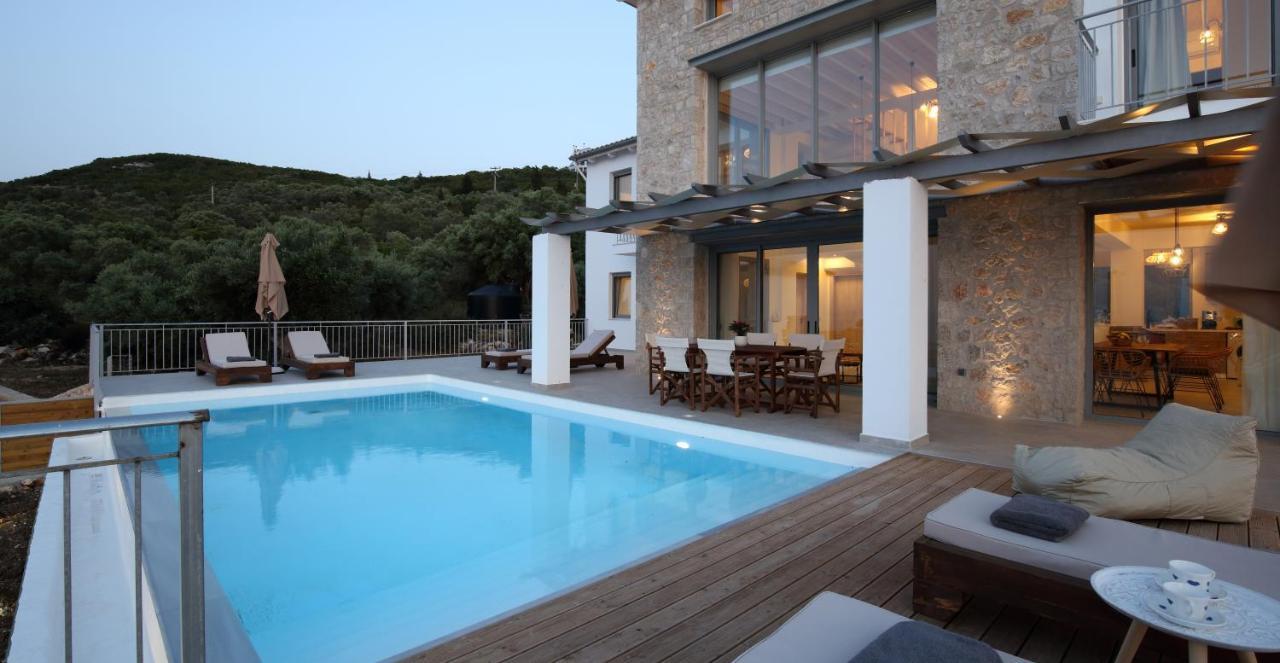 Tsakmakis Villas Luxury- Panoramic Sea View - Lefkada Tsoukaladhes Exterior photo